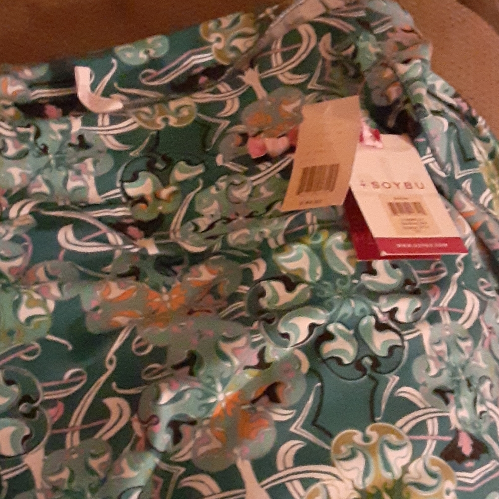 0wandertrus skirt botanica 2x